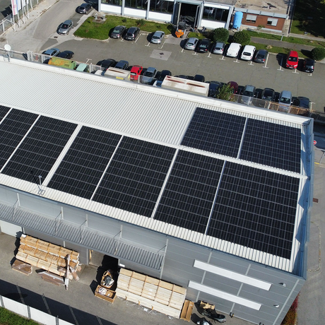 Off-Grid Solar Solutions for Remote Businesses in Canada