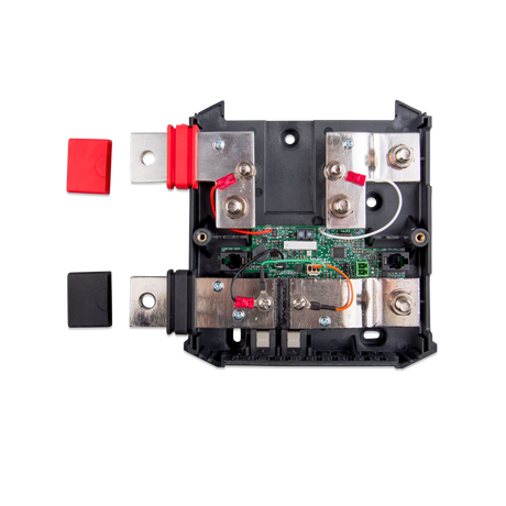 Victron Energy Lynx Shunt VE.Can 1000 A : vue intérieure ouverte montrant les barres omnibus, le moniteur de batterie et le porte-fusible